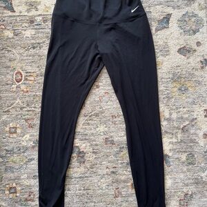 Black Nike Leggings